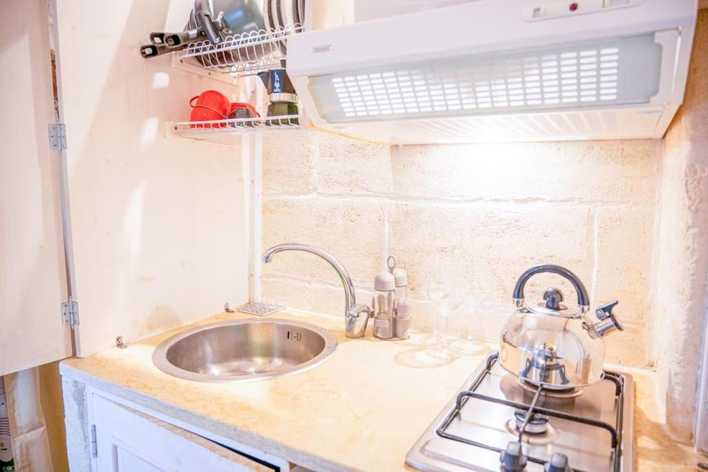 Appartamento Borgo Antico-Centro Storico Casa Ventosa Oria  Esterno foto